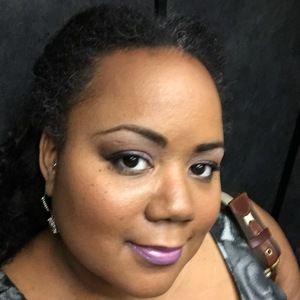 Meet your Posher, Laronda